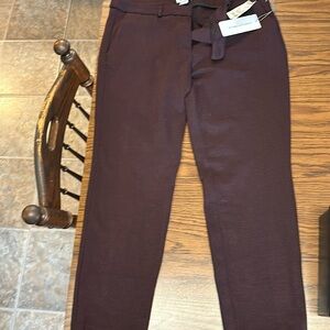 Dress pants in small plaid